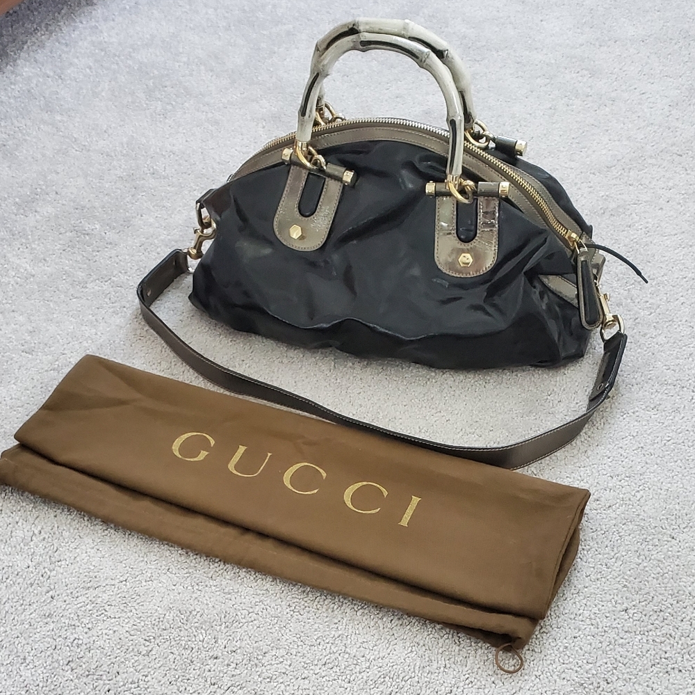 Gucci Patent leather handbag with bamboo handles